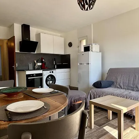 Apartment 2 Pieces - Jusqu'a 4 Personnes - Ar000-c09 *